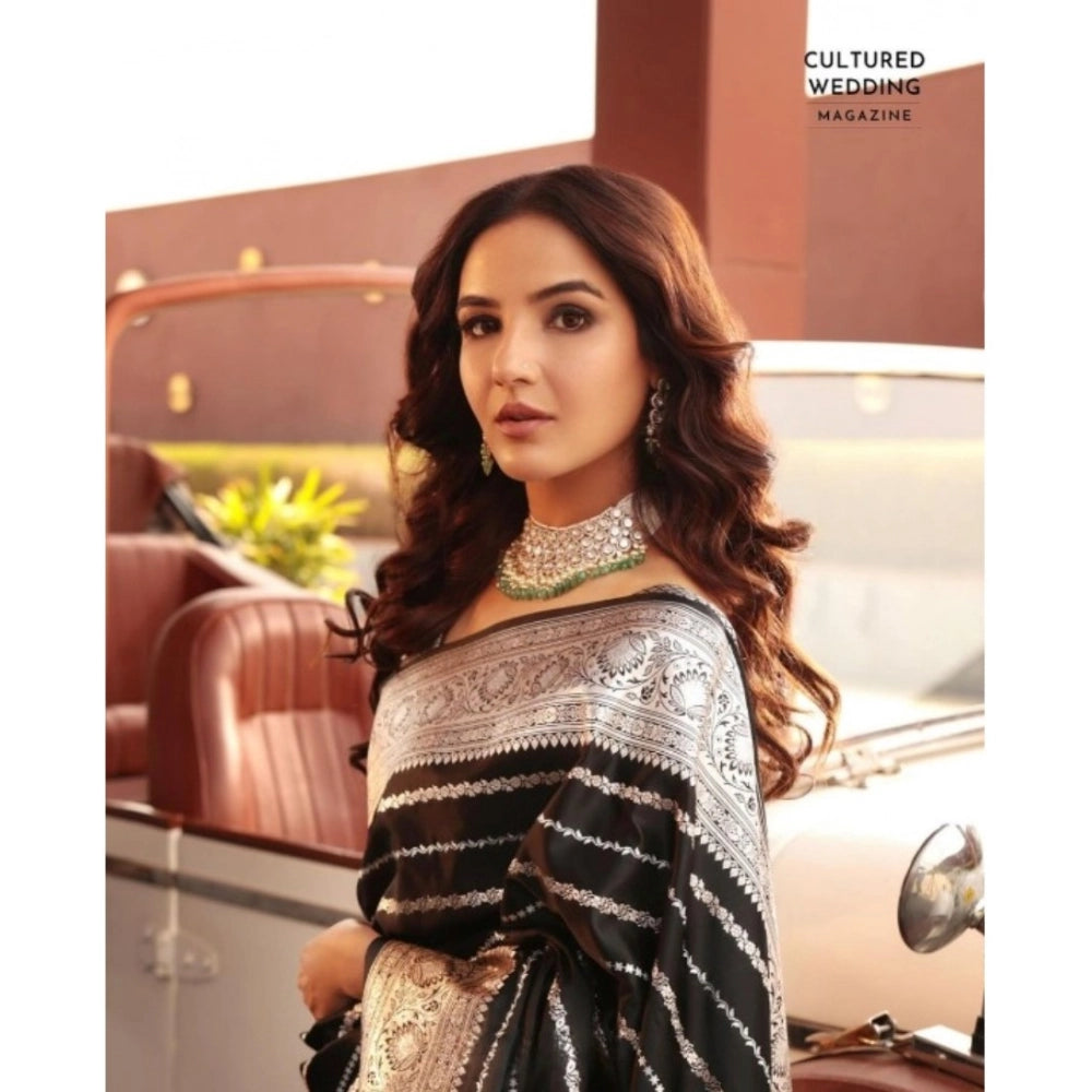 Women's Silk Printed Saree With Unstitched Blouse 5.5Mtr (Black) - VANSHELLE
