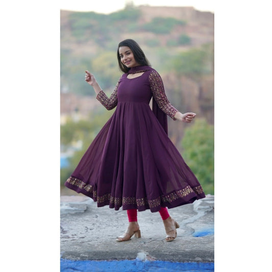 Women'S Georgette Embroidery 3-4Th Sleeve Round Neck Kurti Wit