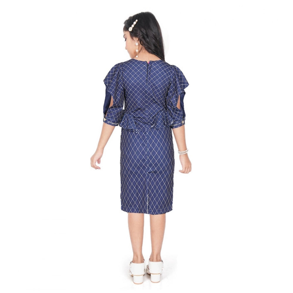 Girl's Knitted Striped Short Sleeve Round Neck Dress (Navy Blue)