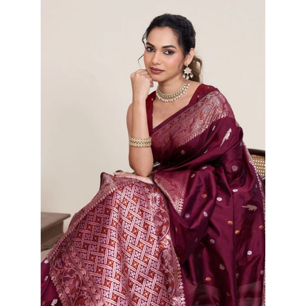 Women's Jacquard Woven Saree With Unstitched Blouse 5.5Mtr (Maroon) - VANSHELLE