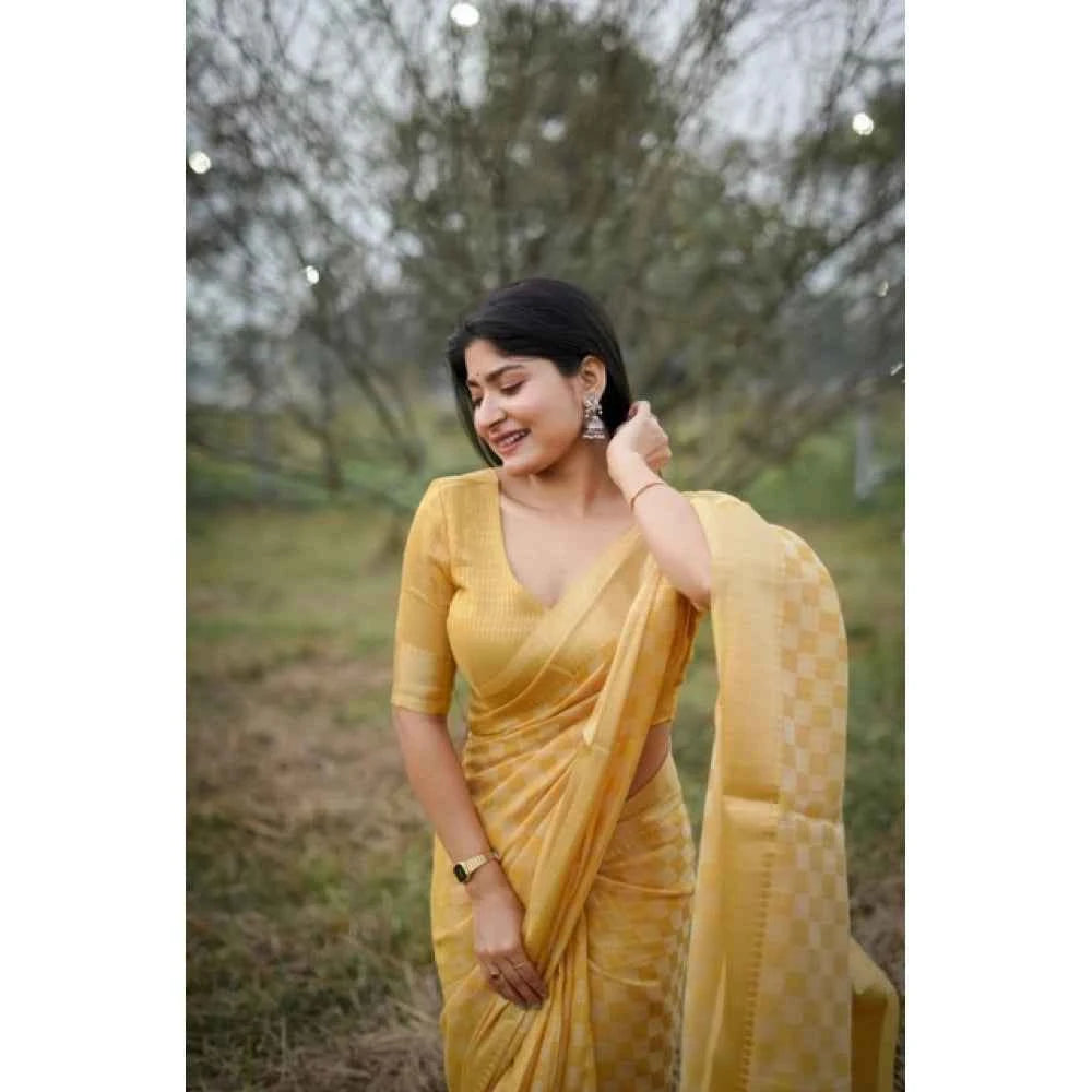 Women's Silk_Blend Checked Saree With Unstitched Blouse 5.5Mtr (Yellow)