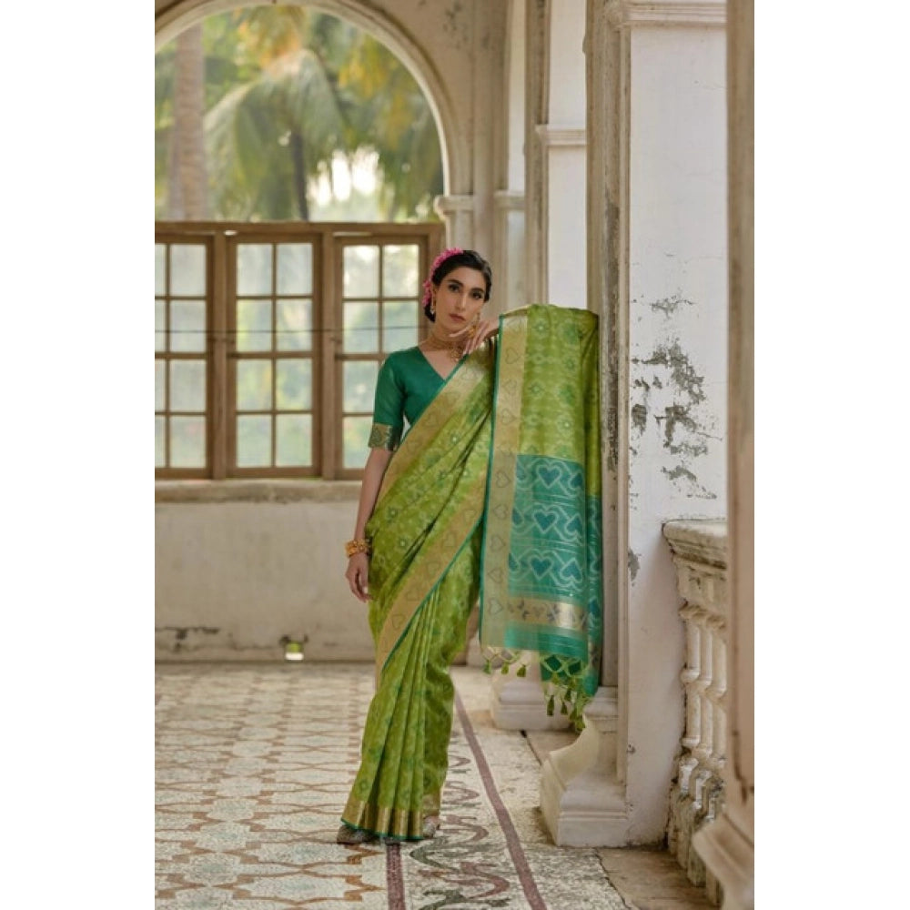 Women's Silk_Blend Ethnic Ikat Pattern Saree With Unstitched Blouse 5.5Mtr (Light_Green) - VANSHELLE