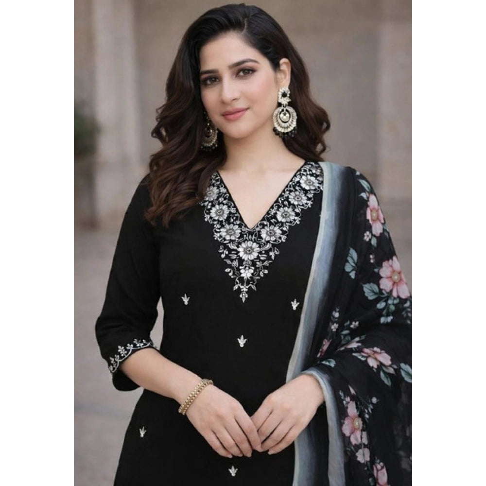 Women's Chanderi Silk Ethnic Motif V-Neck 3/4th Sleeve Kurti With Pant Dupatta Set (Black) - VANSHELLE