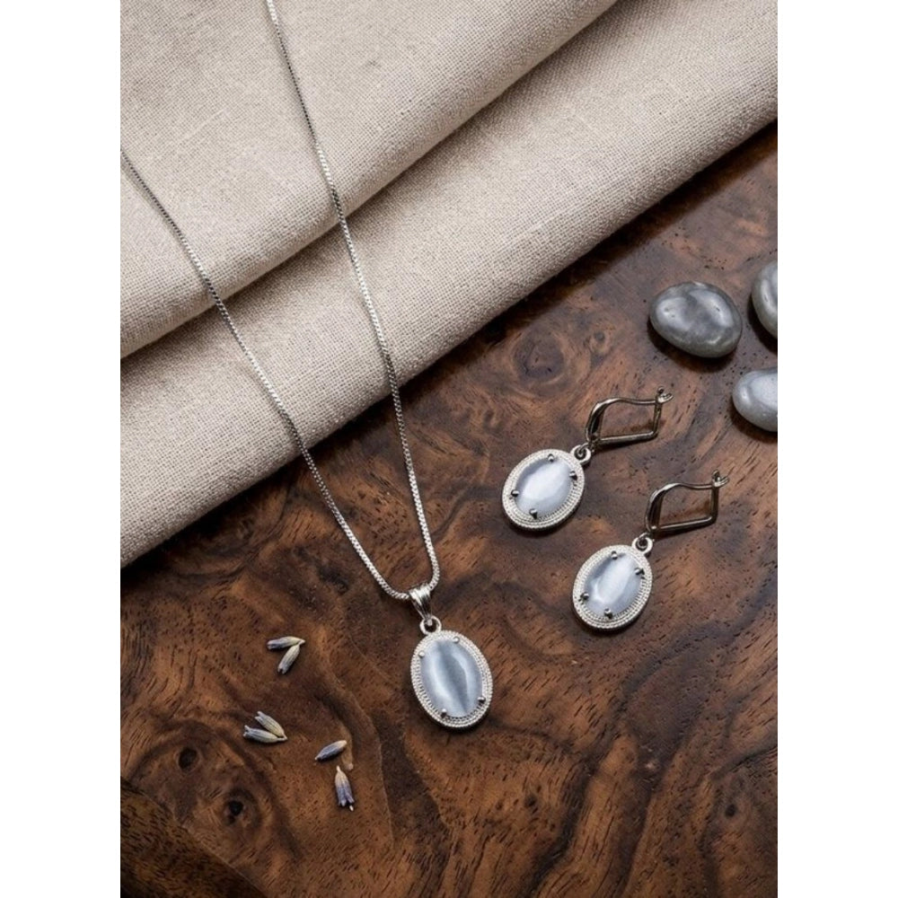 Women'S Brass Silver Plated Pendant Set (Grey)