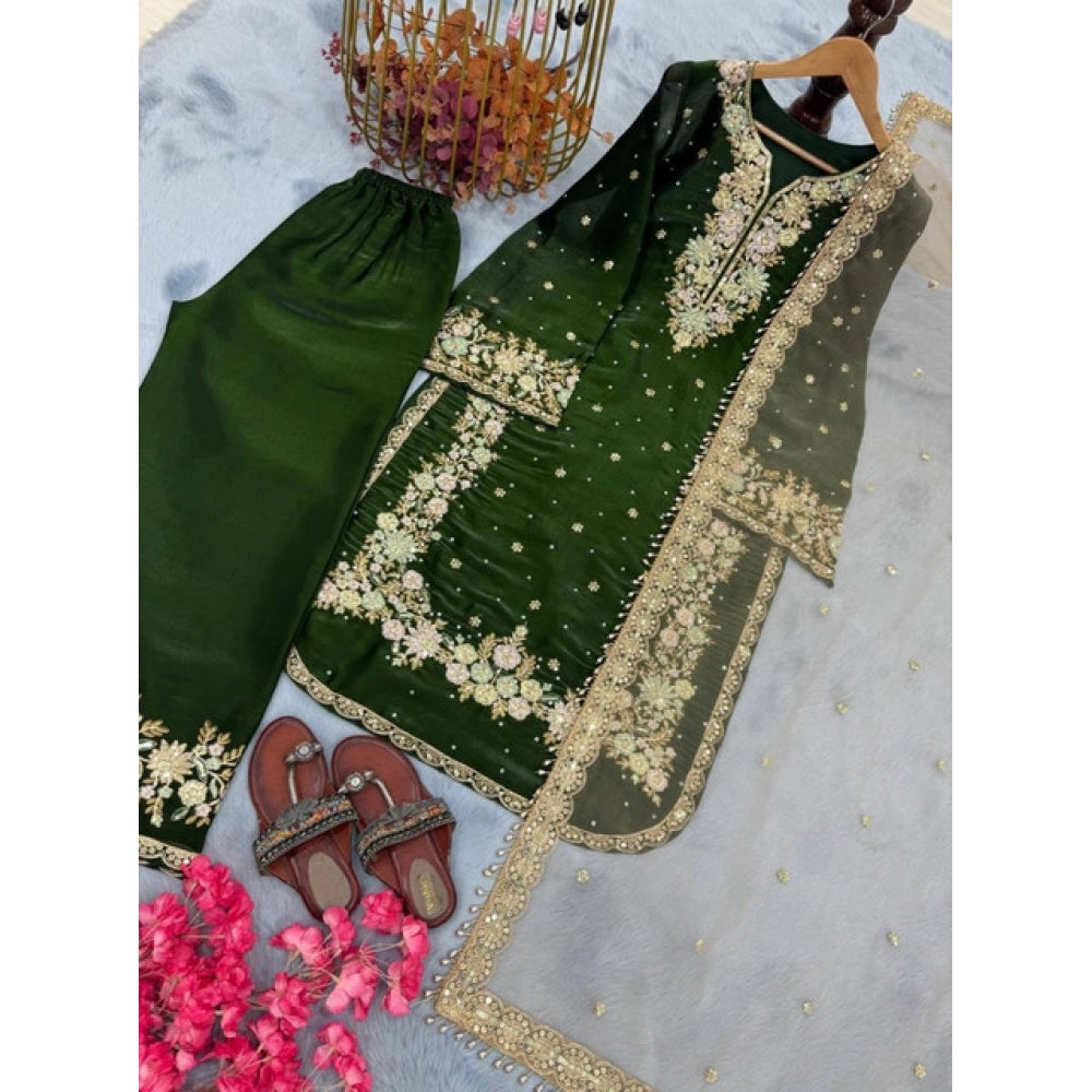 Women'S Silk Embroidered 3/4Th Sleeve Round Kurti With Palazzo