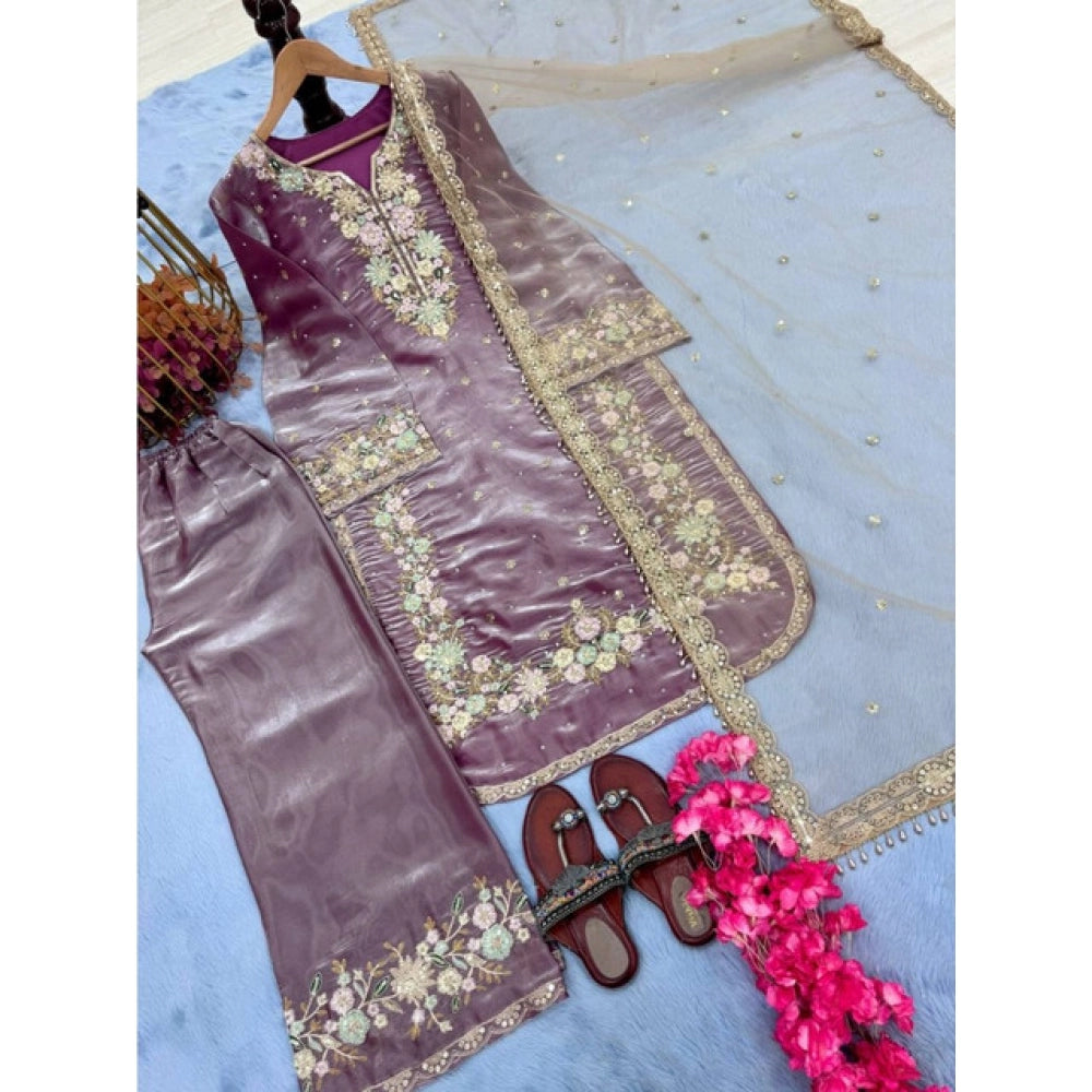 Women'S Silk Embroidered 3/4Th Sleeve Round Kurti With Palazzo