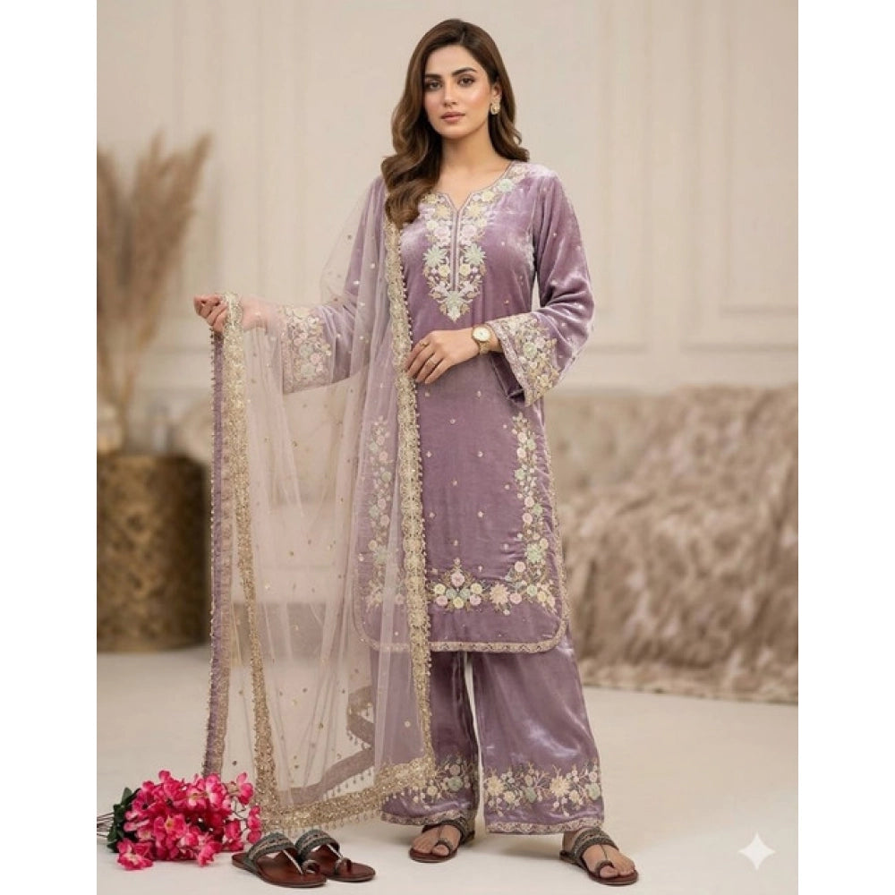 Women'S Silk Embroidered 3/4Th Sleeve Round Kurti With Palazzo
