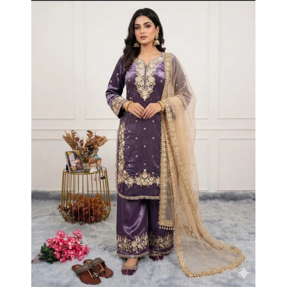 Women'S Silk Embroidered 3/4Th Sleeve Round Kurti With Palazzo