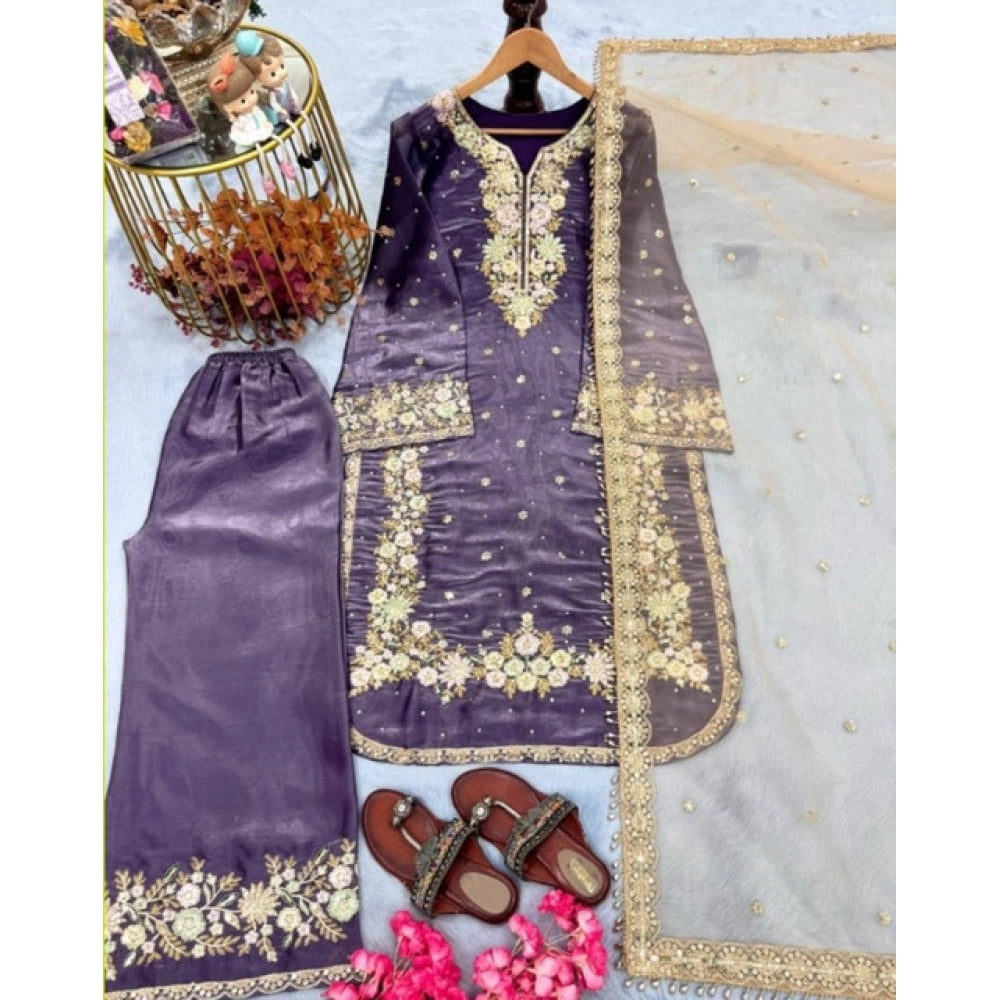 Women'S Silk Embroidered 3/4Th Sleeve Round Kurti With Palazzo