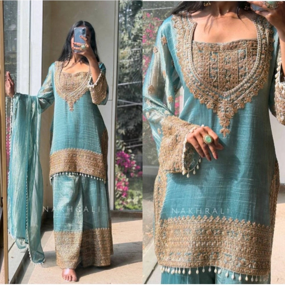 Women'S Silk Embroidered 3/4Th Sleeve Round Kurti With Sharara