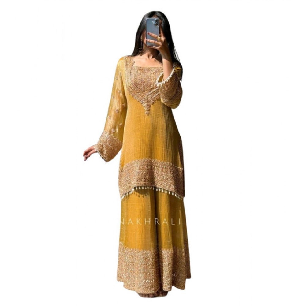 Women'S Silk Embroidered 3/4Th Sleeve Round Kurti With Sharara