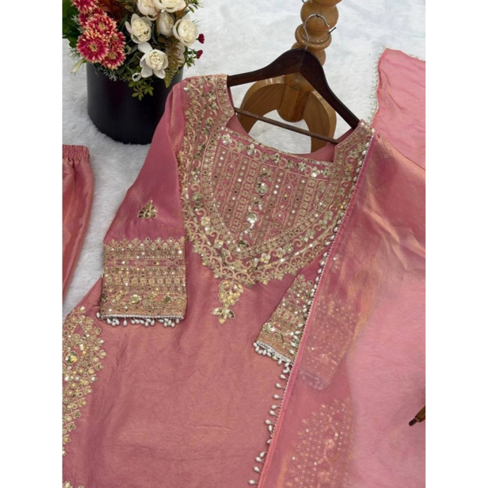 Women'S Silk Embroidered 3/4Th Sleeve Round Kurti With Sharara