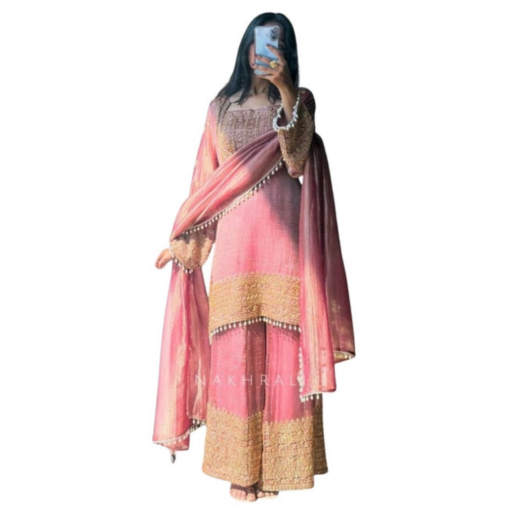 Women'S Silk Embroidered 3/4Th Sleeve Round Kurti With Sharara