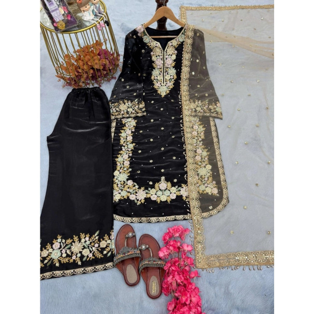 Women'S Silk Embroidered 3/4Th Sleeve Round Readymade Kurti Wi