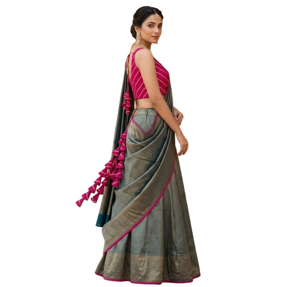 Women'S Silk Embellished Sweetheart Neck Sleeveless Readymade