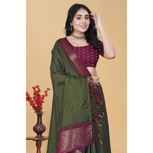 Women'S Cotton Blend Checkered Saree With Unstitched Blouse 5.