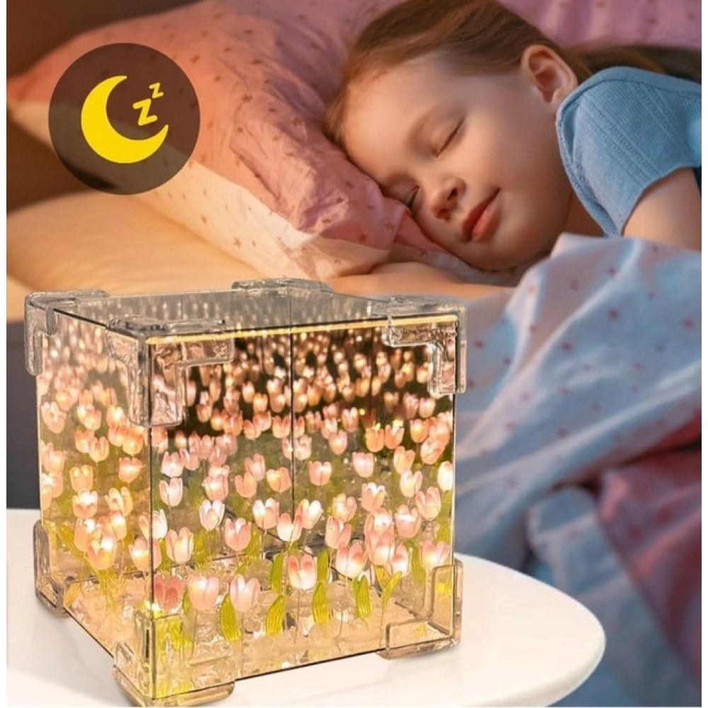 Cube Tulip Lamp - Multicolor
