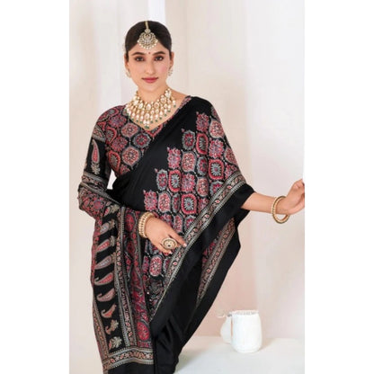 Women's Crepe Printed Saree With Unstitched Blouse 5.5Mtr (Black)